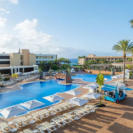 Iberostar Waves Gaviotas Park 酒店