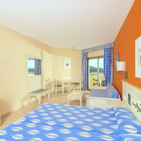 Iberostar Waves Gaviotas Park 酒店 4*