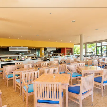 Iberostar Waves Gaviotas Park 酒店