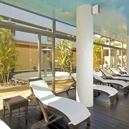 Iberostar Waves Gaviotas Park 酒店