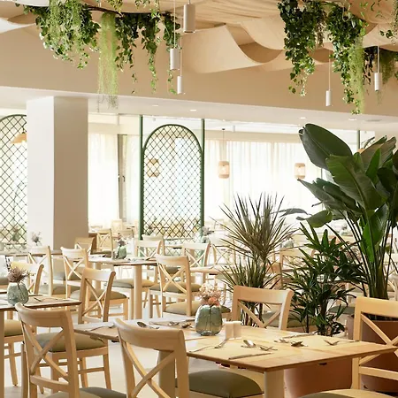 Iberostar Playa Gaviotas Park - Hotel 4*
